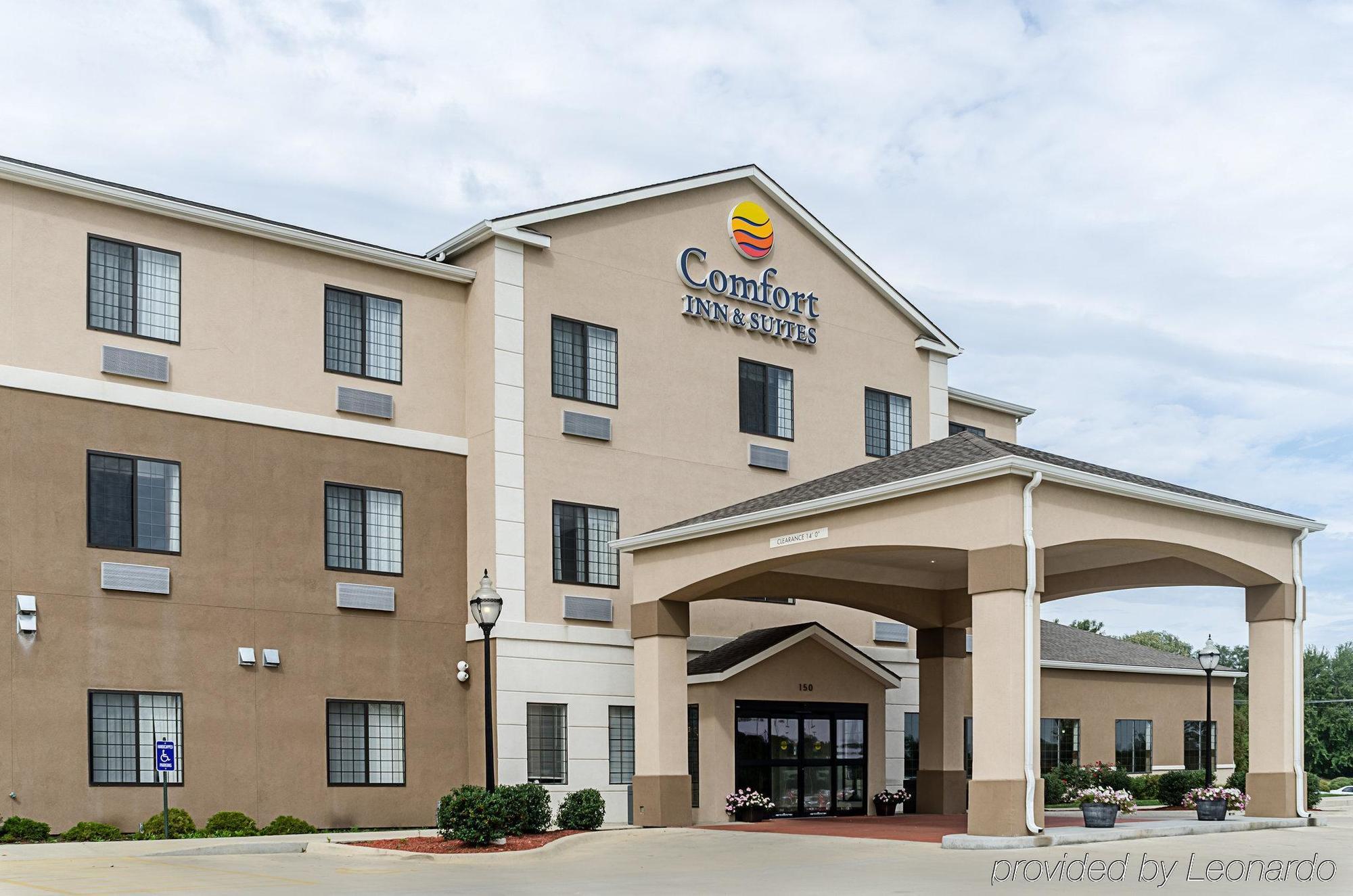 Comfort Inn & Suites Lawrence - University Area Zewnętrze zdjęcie